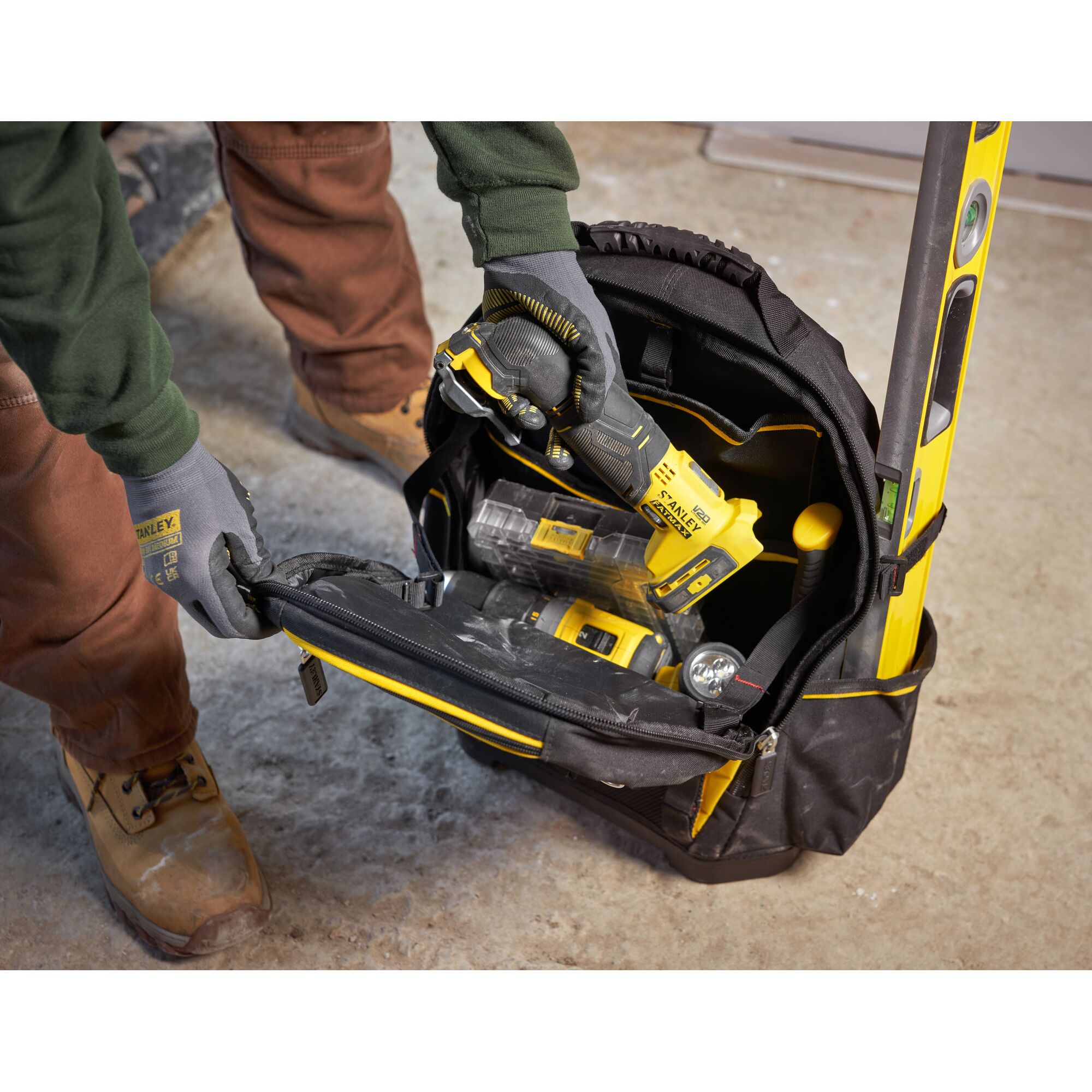 STANLEY® FATMAX® Heavy-Duty Tool Bag Backpack | STANLEY