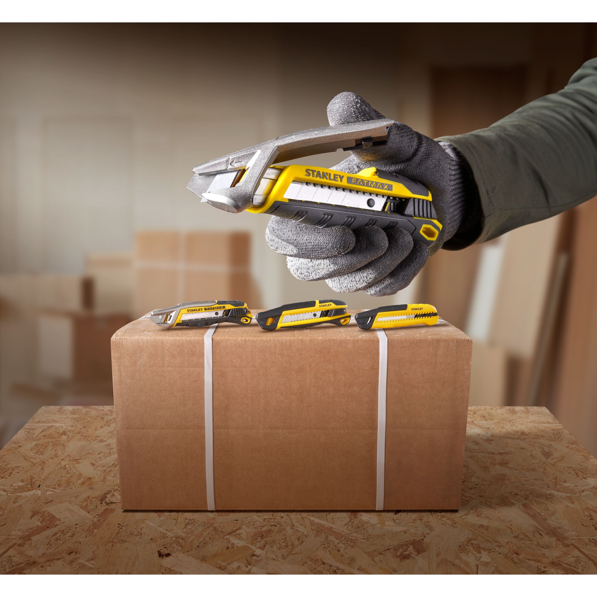STANLEY® FATMAX® 18mm Integrated Snap Slide Lock Snap Off Knife