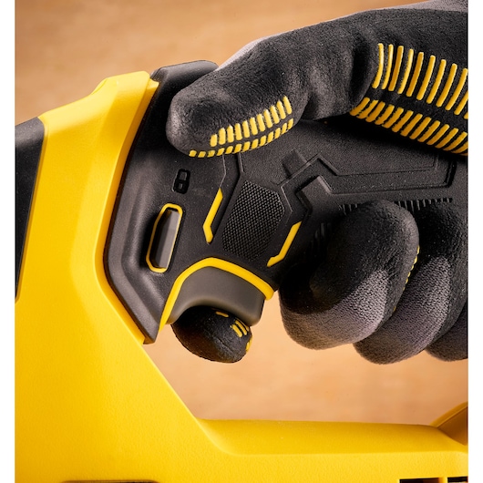 STANLEY SFMCS600M1K photography of yellow and black tool handle with textured grip close-up.