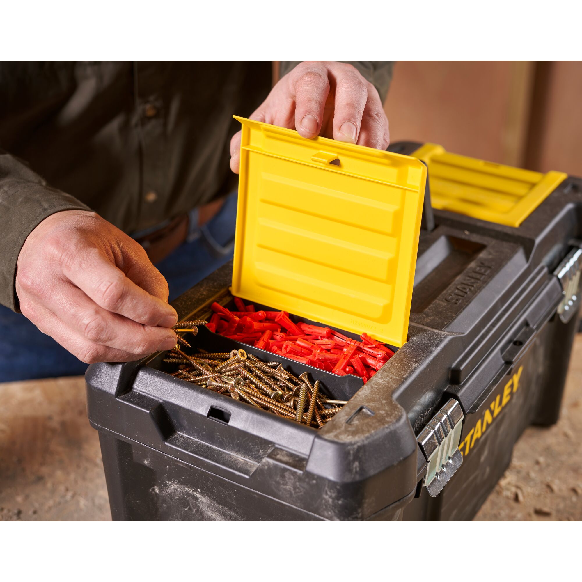 STANLEY® 19 in. Essential Tool Box With Metal Latches | STANLEY