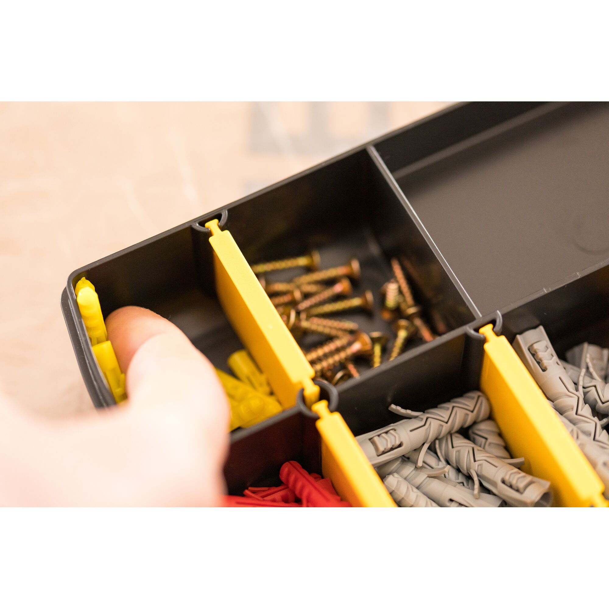 STANLEY® 11 in. 17-Compartment Organiser | STANLEY