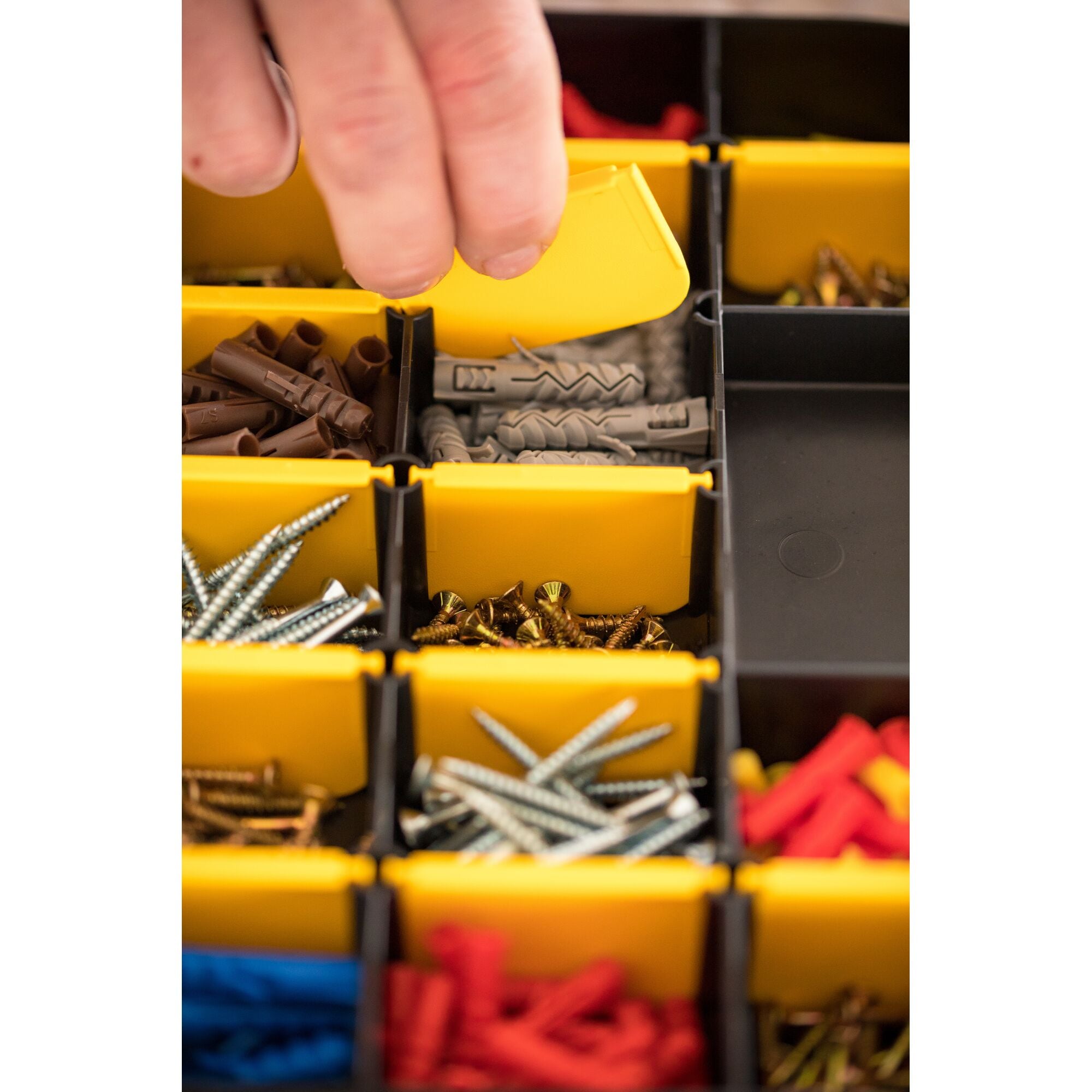 STANLEY® 11 in. 17-Compartment Organiser | STANLEY