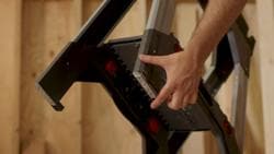 Video STANLEY® FATMAX® 1135kg Folding Adjustable Height Metal Sawhorse (Pair)